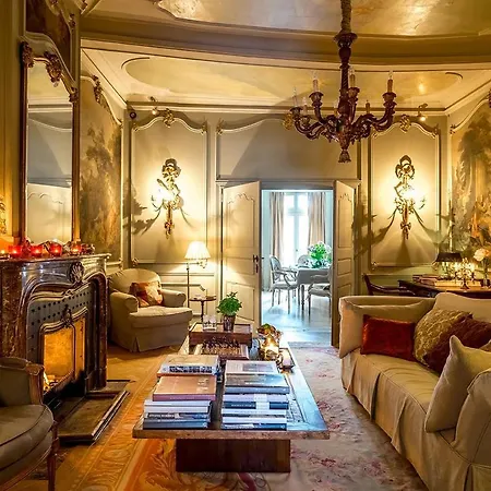 Maison Le Dragon Bed & Breakfast